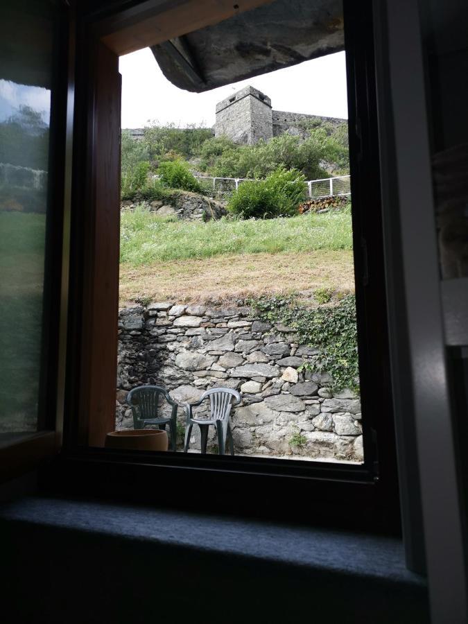 Al Drit Bed and Breakfast Verrès Exteriör bild